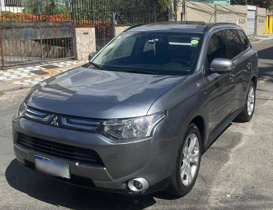 MITSUBISHI OUTLANDER 3.0 GT 4X4 V6 24V GASOLINA 4P AUTOMÁTICO